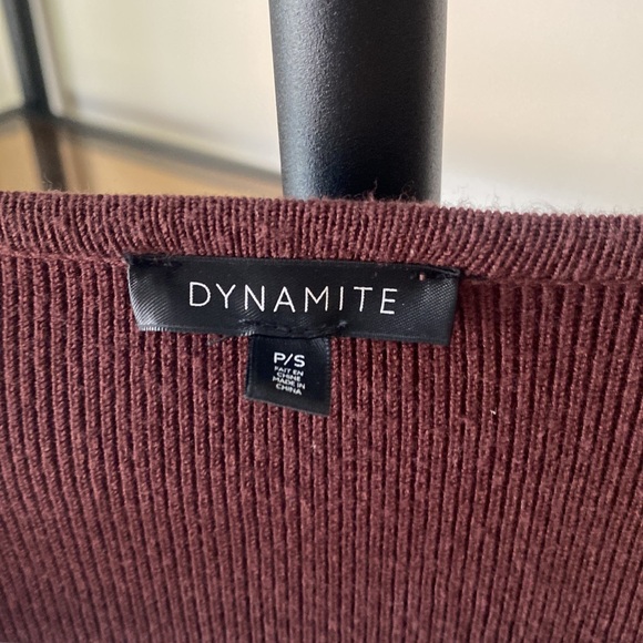 Women’s Dynamite sweater - Picture 2 of 3